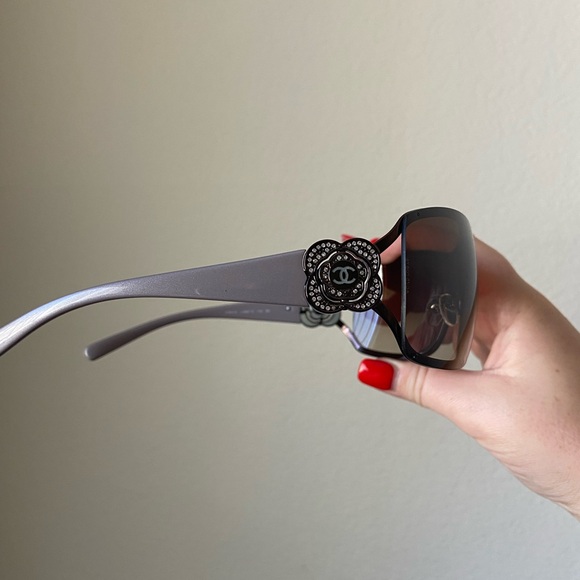 Chanel sunglasses 4164 Camelia flower, authentic - Picture 11 of 14